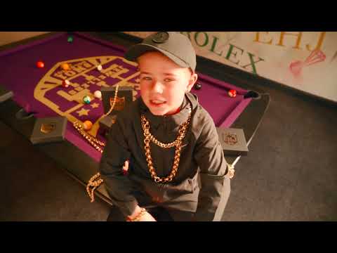 Mc Mckinley - Flying High [Music Video]