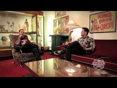 Mike Ness (Social Distortion) on meeting Johnny Cash