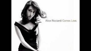 Alice Ricciardi - Summer song