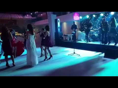 Trupa The Jacks si Camelia Sterea -Autobronzant (Live)