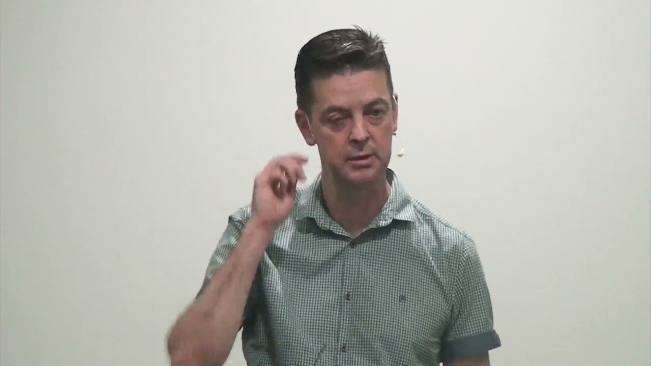 Não podemos manifestar as Glórias de Cristo sem tomar a Cruz - Cláudio Kuchenbecker