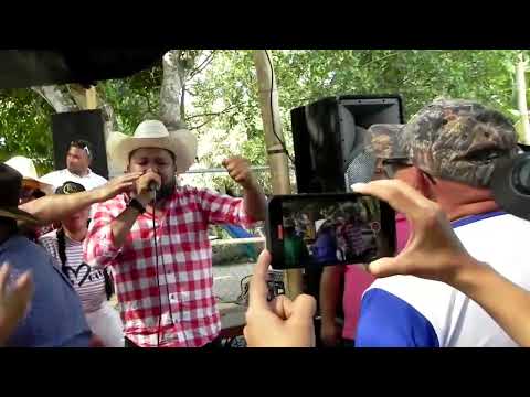 MIGUELITO DIAZ,  REYNALDO ACUÑA, FERNANDO TOVAR, FRANCISCO MERCADO, LA NEGRA LINARES Y GOYITO ROJAS