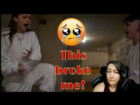 He's got me crying again!! Mrs. Realistic reacts to | Ren X Chinchilla - Chalk Outlines (live)