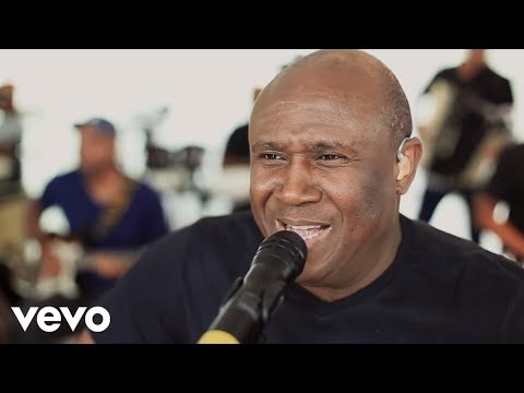 Irmão Lázaro - Vou Continuar Orando