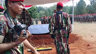 Download lagu PEMAKAMAN KOPASUS YG GUGUR DALAM TUGAS KK TERKASIH ARMAN BLEGUR LETNAN 1 IVANTRI ANUMERTA mp3