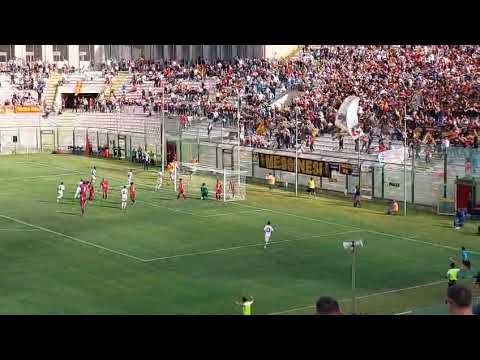 Il gol di Roseti del Messina contro la Reggina