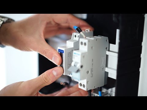 Het installeren en aansluiten van een 1 fase kWh meter