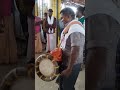 அடி ஒவ்வொன்னும் இடி மாதிரி இருக்கு ப�