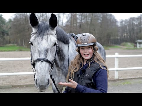 Vicky reitet zum ersten Mal Falco | Falco & Bourbon Folge 20