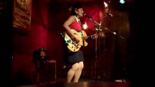 Gemma Ray Plays Swamp Snake at the Redwood Bar