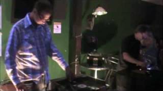 Ironing with Hal McGee at Solder VII Electronic Music Fest noise turntable no-input mixer