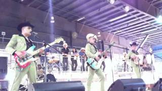 Los Cuates de Sinaloa - Negro y Azul