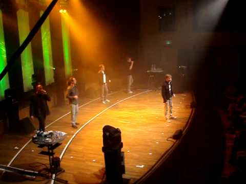 Wise Guys- Mädchen Lach Doch Mal