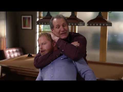 Modern Family 1x19 - Mitchell learns self-defense from Jay