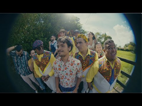 Systema Solar & Puerto Candelaria - Detrás de Mi Kolombia
