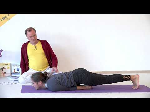 Ganze Heuschrecke - Yoga Asana Lexikon