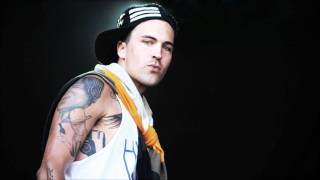 Yelawolf Speaks On &quot;Gangster Of Love&quot; Leak &amp; Why He&#39;s Leaving Twitter [Invasion Radio][New 2011]