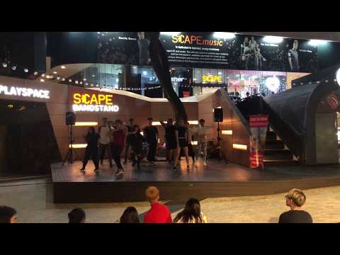 KPOP Dance Off Vol. 101: Chungha - Rollercoaster