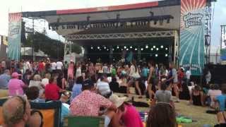 Toni Childs Live At The Caloundra Music Festival