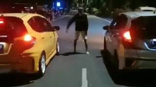 Download lagu DRAG JAZZ GE8 VS JAZZ GK5... @VIRAL mp3 Download lagu DRAG JAZZ GE8 VS JAZZ GK5... @VIRAL mp3