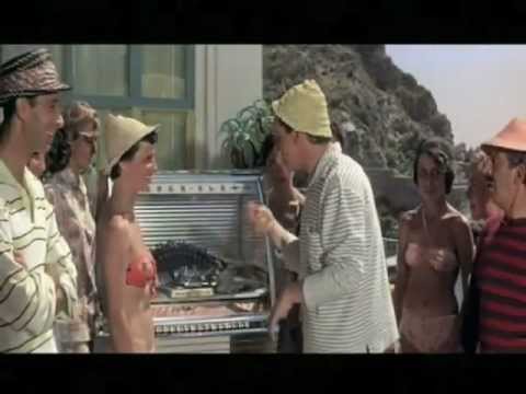 Tipi da spiaggia - Il  cinema sopra Taormina