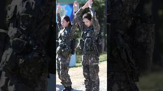 Download lagu Lisa as military lisa manoban in military military... mp3