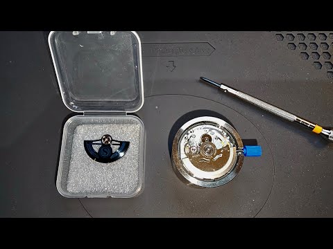 How to change the rotor on a Seiko NH35 movement