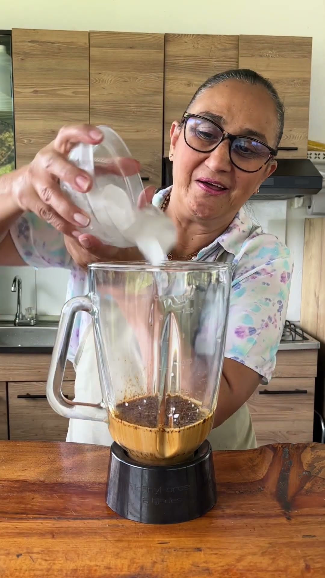 Coba deh resep lezat ini! Yuk, tonton videonya untuk semua bahan dan langkahnya. Jangan lupa kasih jempol dan komentar,...