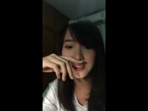 Oom BNK48 Live (8-12-2018)