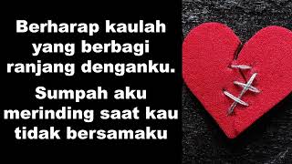 La Pelotona, cartel de santa, no tengo los derechos de la música, subtítulos indonesio