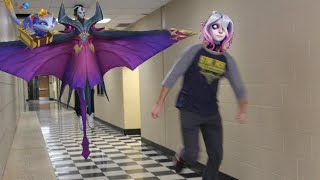 FLOATING GIRL CHASING RUNNING GIRL