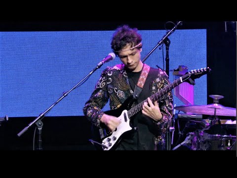 Pedro Martins - "B-Side" (Live in Crossroads Guitar Festival 2019)