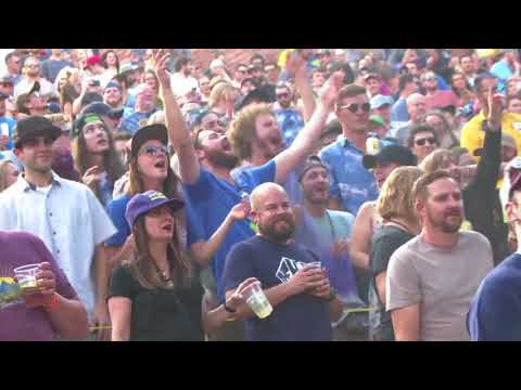 Pigeon Playing Ping Pong Live at Red Rock July 12 2018