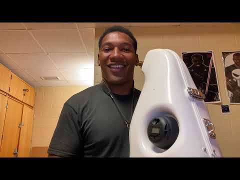 Weekly Sax Cringe: Wide Putin