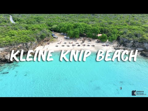 Kleine Knip Beach, Curacao has amazing snorkeling and a beautiful beach (Playa Kenepa Chiki)