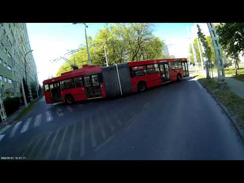 Elengedem a buszt - I let the bus go