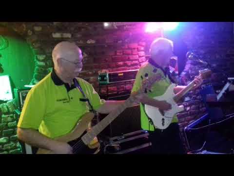 Remember bij Café Eggen de Ouwe Mert 21 en 22  3 2018 6