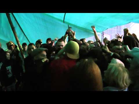 La Vida Cuesta Libertades - One Solution!