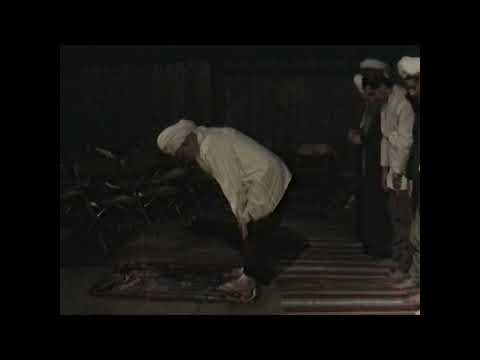 GrandShaykh Nazim al-Haqqani - ISHA Prayer - 1991-09-04 Wednesday - remastered 1280x720