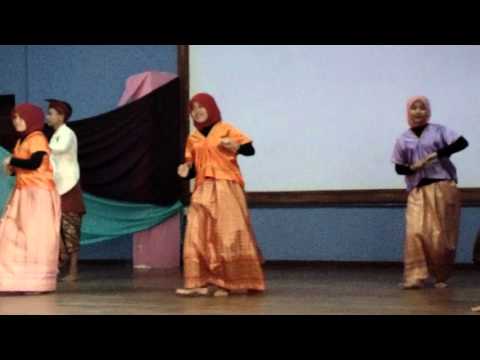 Malaysia Student Show   Study tour SMAN 1 Praya Part 5