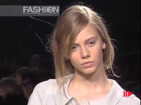 Fashion Show "Chloé" Autumn Winter 2006 / 2007 Paris 2 of 3 by Fashion Channel