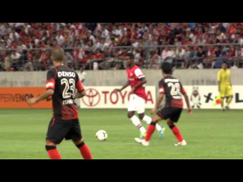 Tour Tekkers - The best football moments from Arsenal Tour 2013