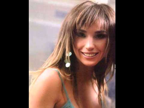 Gülşen - Ne Kara Kaşına (Adı Aşk Sebebimin)