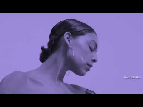 Umur Anil Gokdag - Somewhere Only We Know (music video)