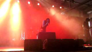 fetisch:MENSCH - Kinderherzen (Live at M'era Luna Festival 2011)