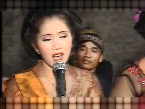 tardi laras slendang sutro kuning..