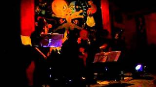 UM RAIO DE LUZ ARDENTE.AVI