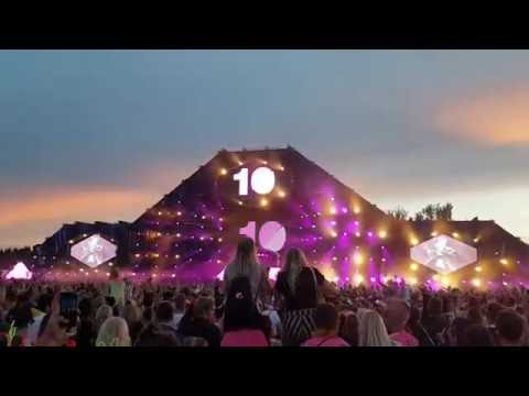 Weekend Festival Helsinki 2016 - Armin van Buuren countdown