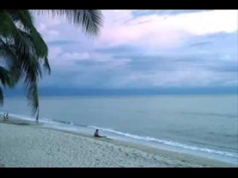 Thể hiện bởi Thu Phương