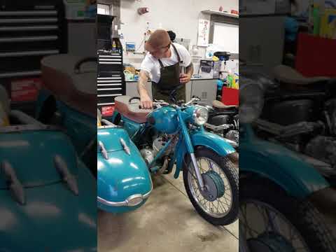 1966 IZH Jupiter 2 startup